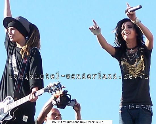 kaulitz twins poza asta srry da' nush avut aparut