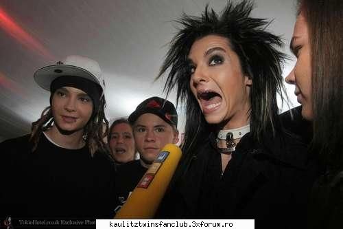 poze funny kei tokio hotel :d:d asta bestiala poza