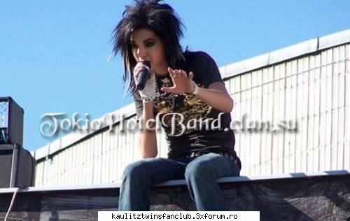 is verry u think? :nebun: esti fan tokio hotel? vrei peste 300 de poze cu th? intra aici!