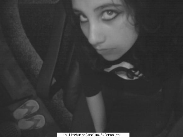 poje noi!:d new picture. o_o