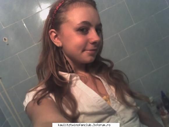 poje noi!:d poza&nbsp; &nbsp; &nbsp;