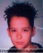 poze funny kei tokio hotel :d:d uitati-va voi putin el...dak scria acolo bill nu-mi dadeam