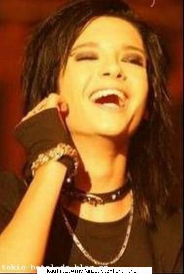 poze funny kei tokio hotel :d:d "haha gluma buna " sweet aki poza asta