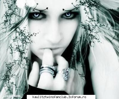 poze faine;) Kiss 666